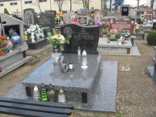 Grób Antoni Złotowski